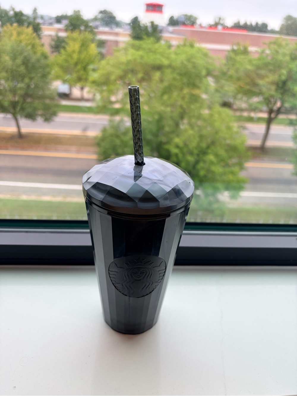 Starbucks Black Pearl marbled grande Tumbler NEW